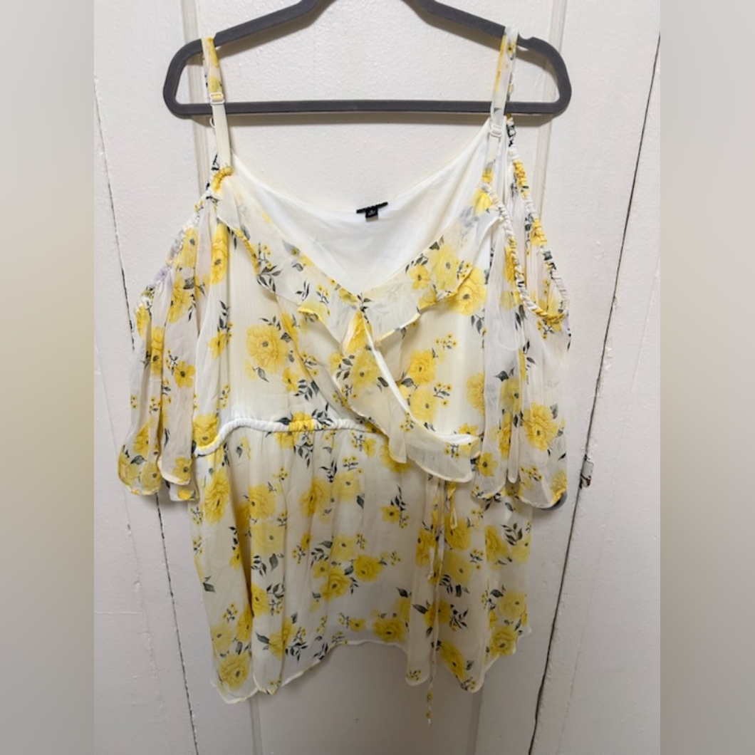 263 Torrid Sz 5 Shirt